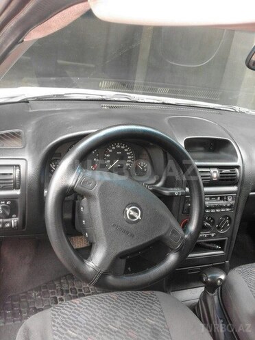 Opel Astra 2001, 273,200 km - 1.6 l - Bakı