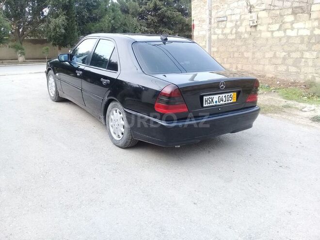 Mercedes C 180 2000, 338,000 km - 1.8 l - Sumqayıt