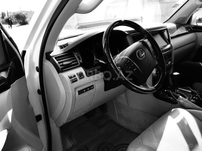 Lexus LX 570 2011, 86,700 km - 5.7 л - Bakı