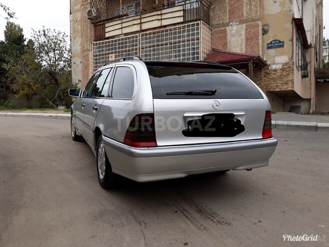 Mercedes C 220 1999, 305,000 km - 2.2 l - Bakı
