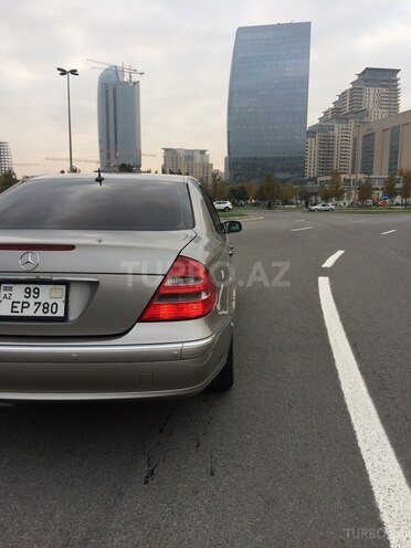 Mercedes E 320 2004, 220,000 km - 3.2 л - Bakı