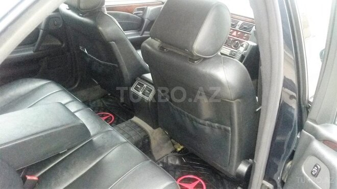 Mercedes E 240 1998, 260,000 km - 2.4 l - Bakı