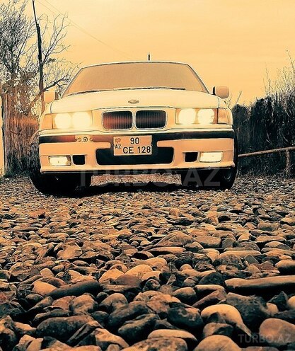 BMW 318 1992, 5,810,005 km - 1.8 л - Bakı