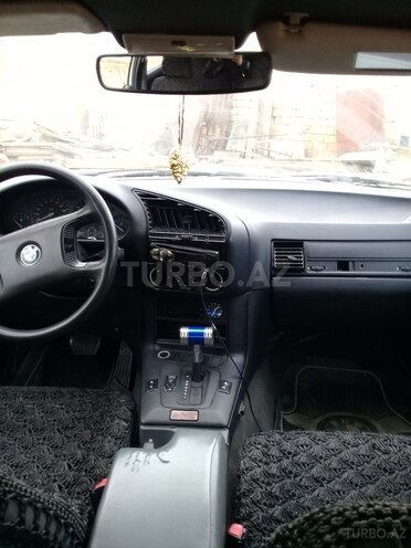 BMW 318 1992, 5,810,005 km - 1.8 л - Bakı