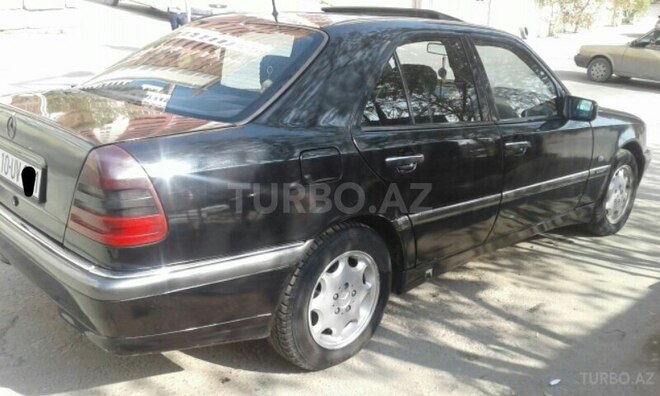 Mercedes C 240 1997, 469,000 km - 2.4 l - Bakı