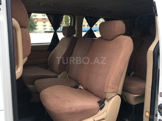Hyundai H-1 2010, 220,000 km - 2.5 l - Bakı