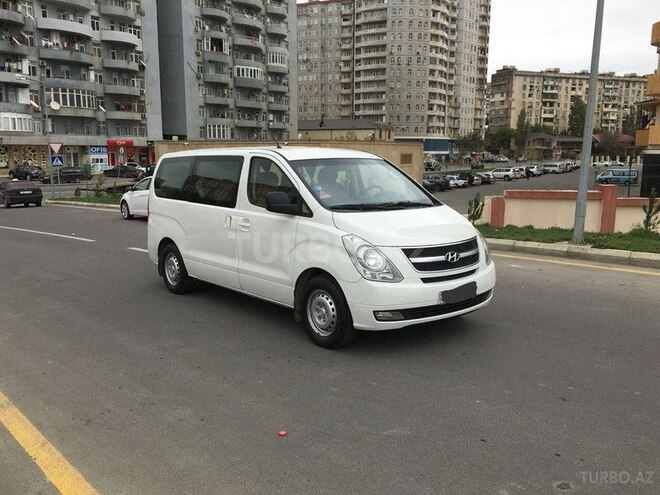 Hyundai H-1 2010, 220,000 km - 2.5 l - Bakı