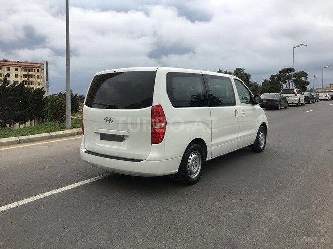 Hyundai H-1 2010, 220,000 km - 2.5 l - Bakı