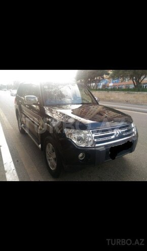 Mitsubishi Pajero 2008, 144,000 km - 3.0 л - Bakı