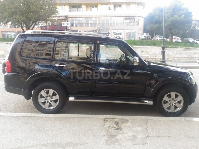 Mitsubishi Pajero 2008, 144,000 km - 3.0 л - Bakı
