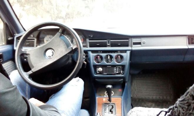 Mercedes 190 1990, 300,000 km - 2.0 л - Bakı