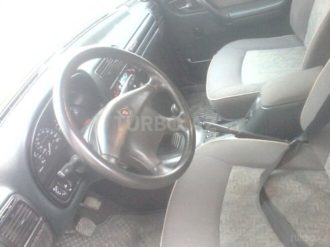 GAZ 31105 2006, 286,000 km - 2.3 l - Bakı