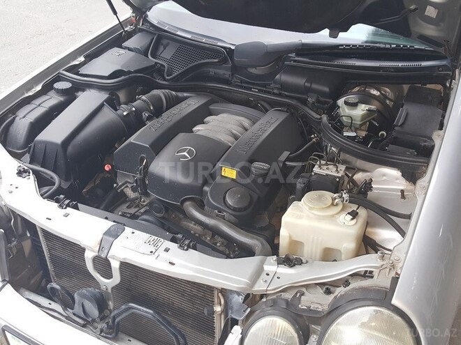 Mercedes E 240 1999, 197,000 km - 2.4 л - Bakı