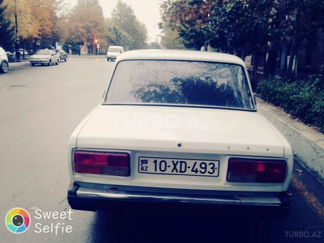 LADA (VAZ) 2107 2005, 183,000 km - 1.6 л - Yevlax