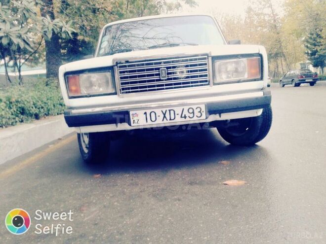 LADA (VAZ) 2107 2005, 183,000 km - 1.6 л - Yevlax
