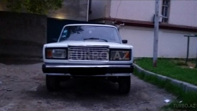 LADA (VAZ) 2107 1998, 180,000 km - 1.6 л - Bakı