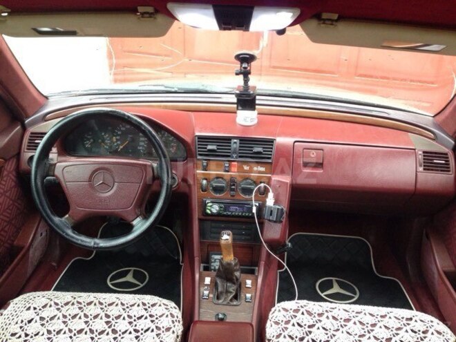 Mercedes C 180 1994, 385,000 km - 1.8 l - Şəmkir