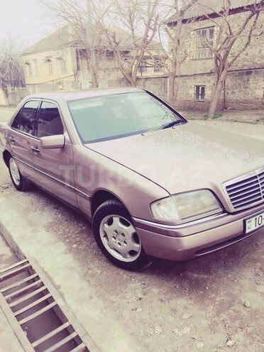 Mercedes C 180 1994, 385,000 km - 1.8 l - Şəmkir