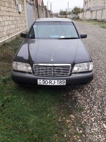 Mercedes C 200 1994, 257,000 km - 2.0 л - Qusar