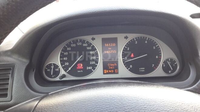 Mercedes B 170 2006, 140,255 km - 1.7 л - Bakı