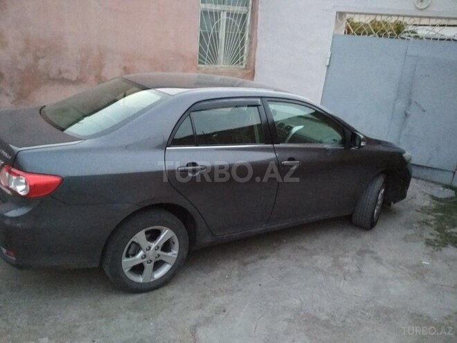 Toyota Corolla 2012, 80,500 km - 1.6 л - Naxçıvan