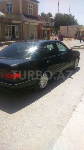 Mercedes E 200 2001, 310,000 km - 2.0 l - Bakı