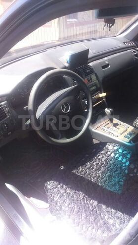 Mercedes E 200 2001, 310,000 km - 2.0 l - Bakı