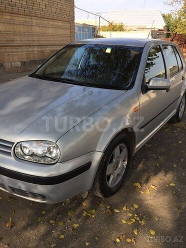 Volkswagen Golf 1998, 200,000 km - 1.6 l - Gəncə