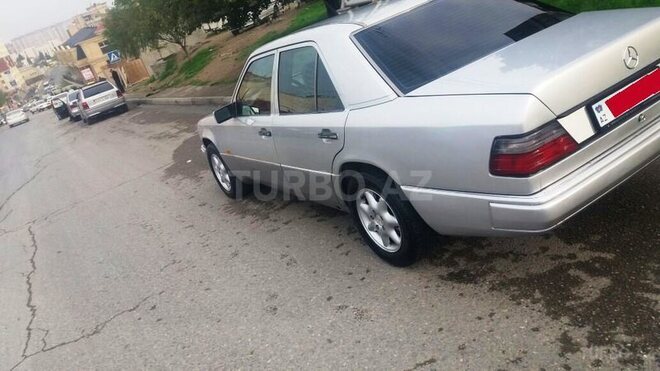 Mercedes C 220 1991, 280,000 km - 2.2 l - Bakı