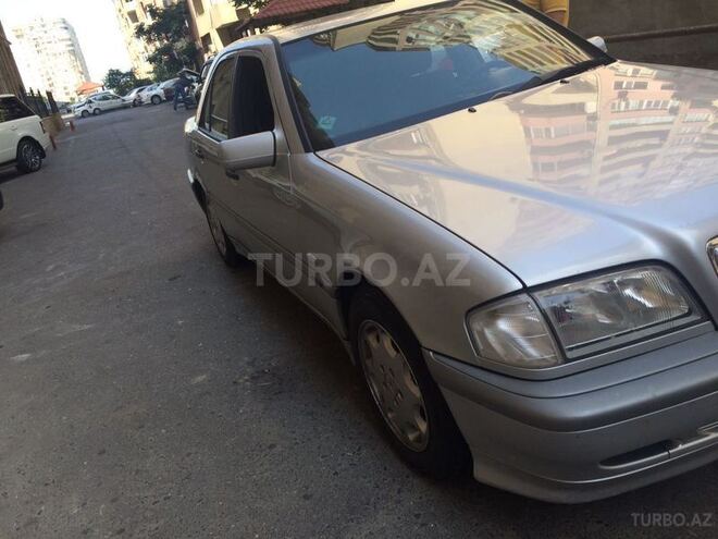 Mercedes C 220 1998, 321,000 km - 2.2 l - Bakı