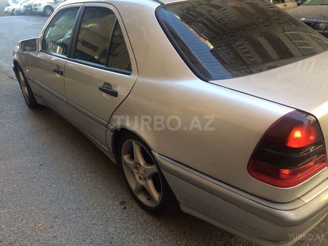 Mercedes C 220 1998, 321,000 km - 2.2 l - Bakı