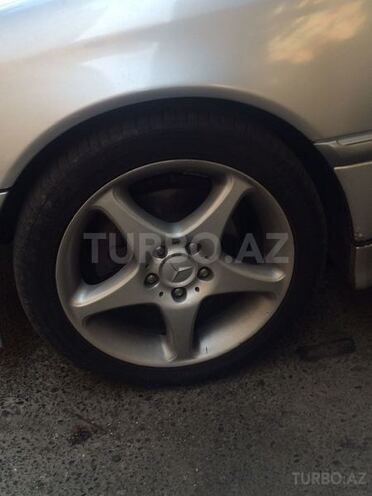 Mercedes C 220 1998, 321,000 km - 2.2 l - Bakı
