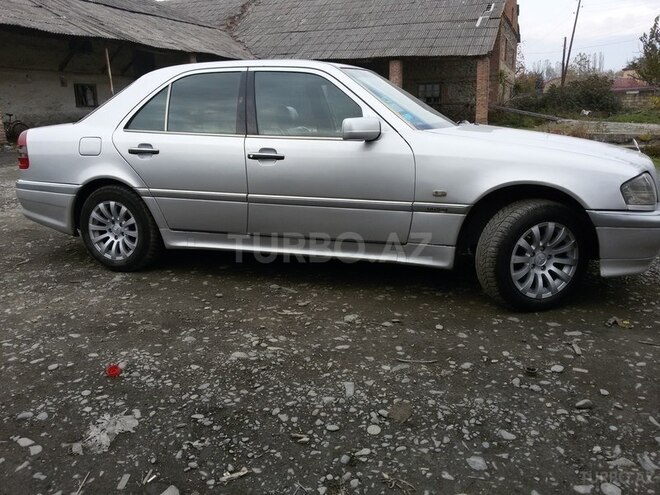 Mercedes C 180 1994, 300,000 km - 0.2 l - Balakən
