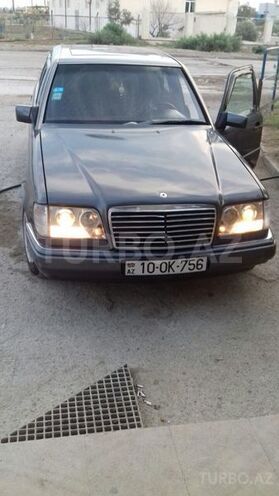 Mercedes E 300 1990, 457,566 km - 3.0 l - Bakı