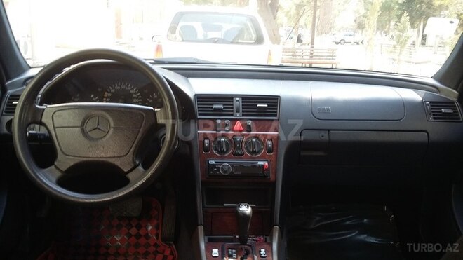 Mercedes C 180 1998, 256,000 km - 1.8 л - Sumqayıt