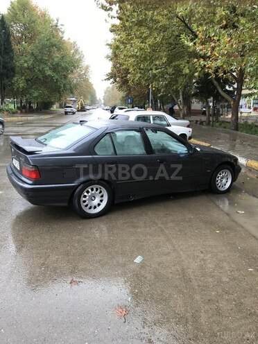 BMW 318 1998, 385,390 km - 1.8 l - Mingəçevir