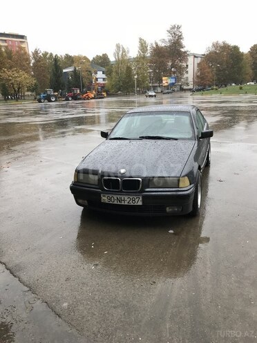 BMW 318 1998, 385,390 km - 1.8 l - Mingəçevir