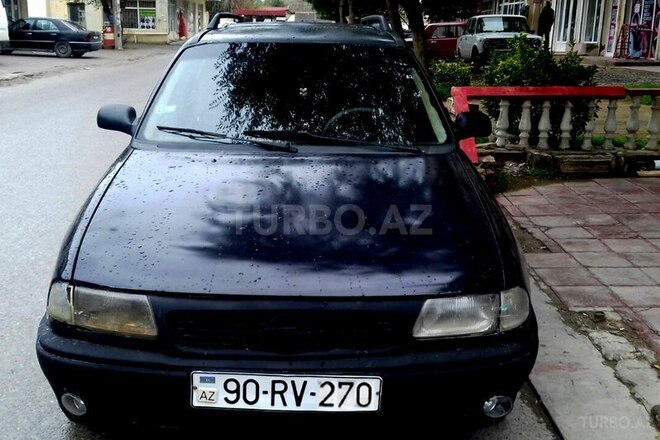 Opel Astra 1997, 35,000 km - 1.8 l - Bakı