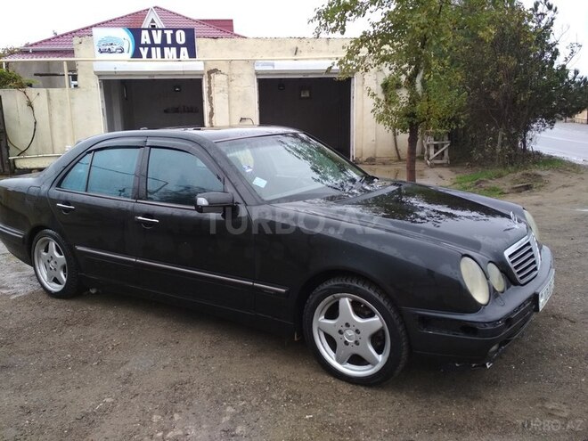 Mercedes E 270 2001, 340,000 km - 2.7 л - Bakı