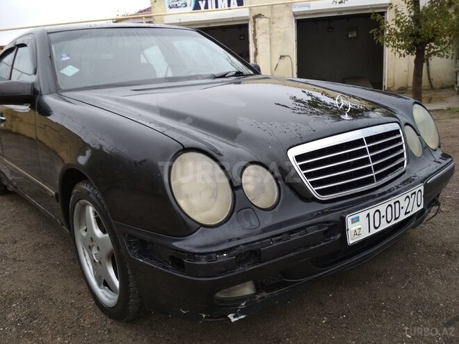 Mercedes E 270 2001, 340,000 km - 2.7 л - Bakı