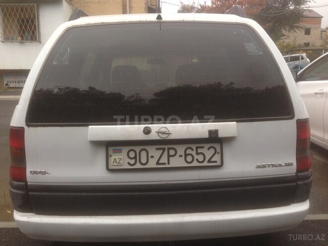 Opel Astra 1994, 397,000 km - 1.6 l - Bakı
