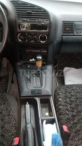 BMW 320 1993, 356,265 km - 2.0 л - Bakı