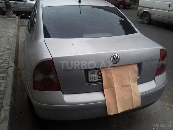 Volkswagen Passat 2001, 240,600 km - 1.8 l - Bakı