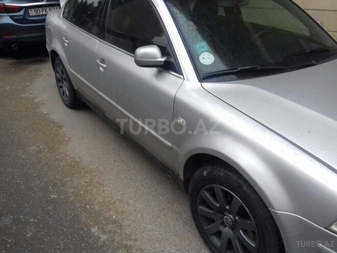Volkswagen Passat 2001, 240,600 km - 1.8 l - Bakı