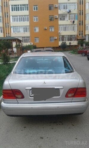 Mercedes E 240 1998, 237,000 km - 2.4 l - Bakı