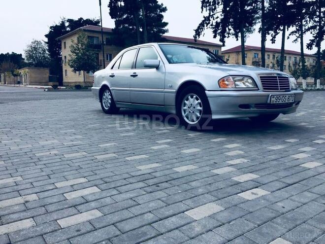 Mercedes C 220 1999, 229,395 km - 2.2 л - İmişli