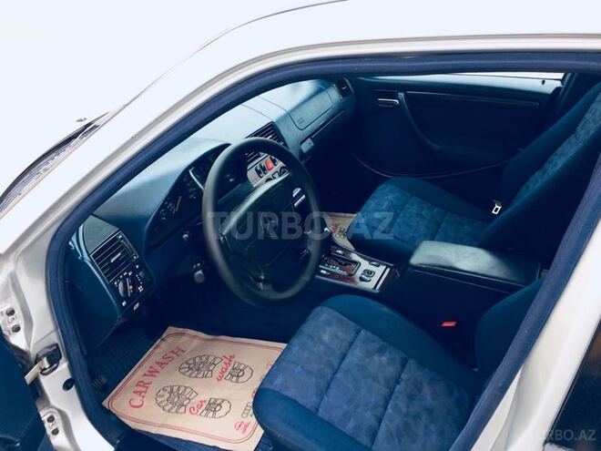 Mercedes C 220 1999, 229,395 km - 2.2 л - İmişli