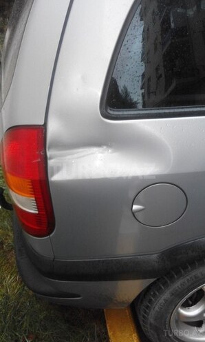 Opel Zafira 2001, 265,000 km - 2.2 л - Bakı