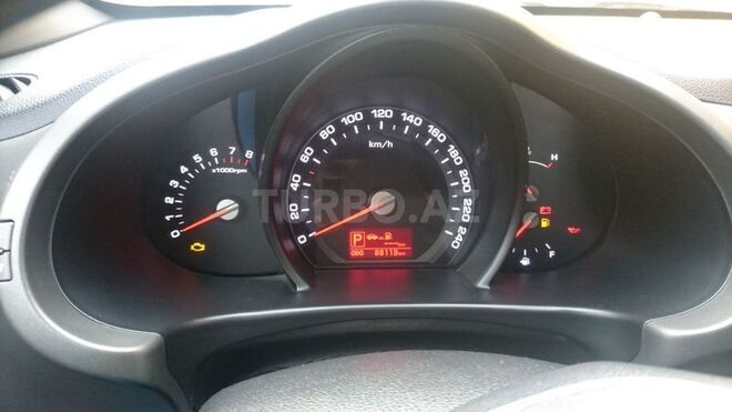 Kia Sportage 2011, 88,113 km - 2.0 l - Bakı