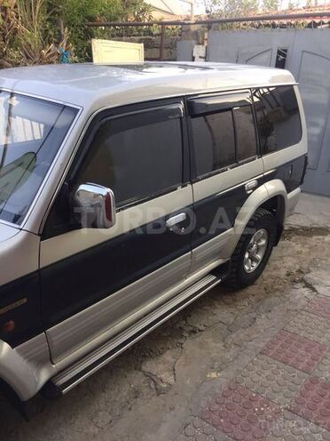 Mitsubishi Pajero 1994, 350,000 km - 2.8 l - Bakı